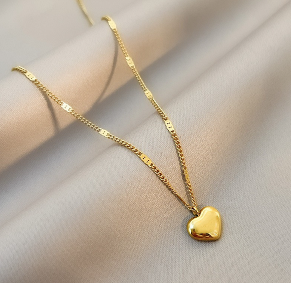 Geometric Heart Pendant Necklace